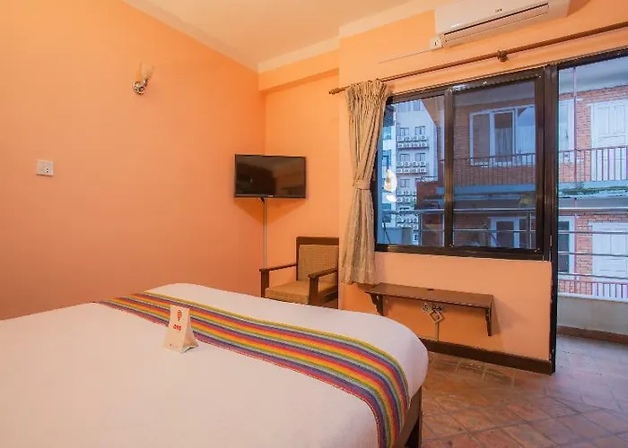 Hotel Embassy