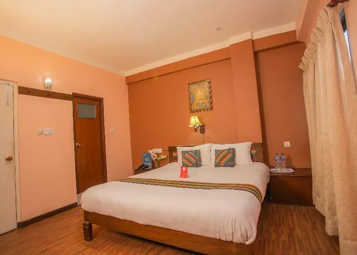Hotel Embassy 2*
